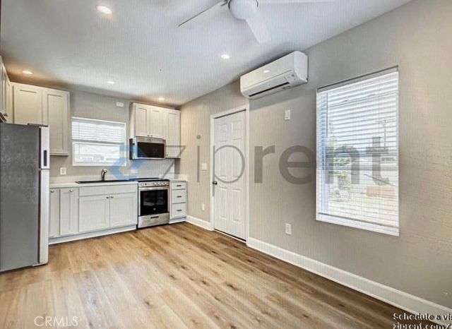 7524 Security Avenue, Burbank, CA 91504