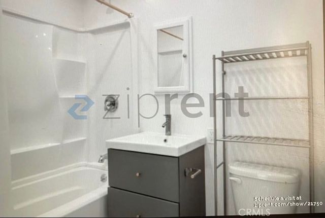 7524 Security Avenue, Burbank, CA 91504