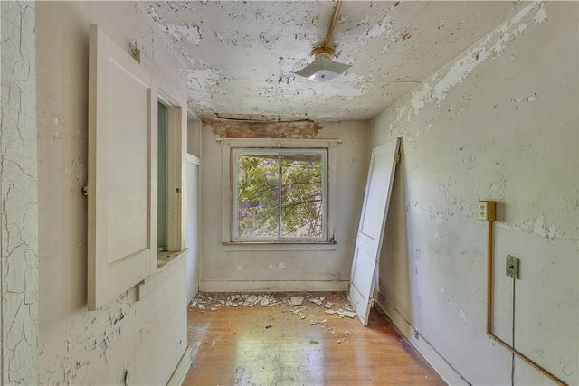 1529 Marie St, Wilkinsburg, PA 15221
