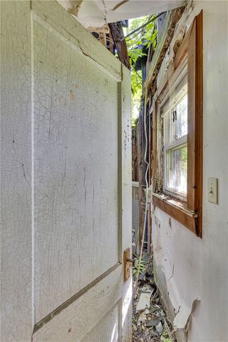 1529 Marie St, Wilkinsburg, PA 15221