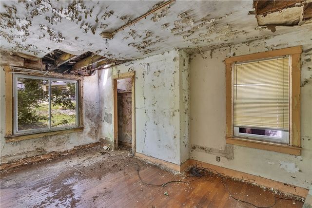 1529 Marie St, Wilkinsburg, PA 15221