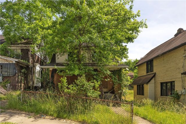 1529 Marie St, Wilkinsburg, PA 15221