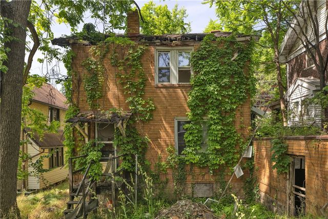 1529 Marie St, Wilkinsburg, PA 15221