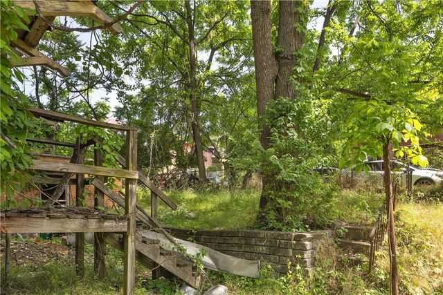 1529 Marie St, Wilkinsburg, PA 15221