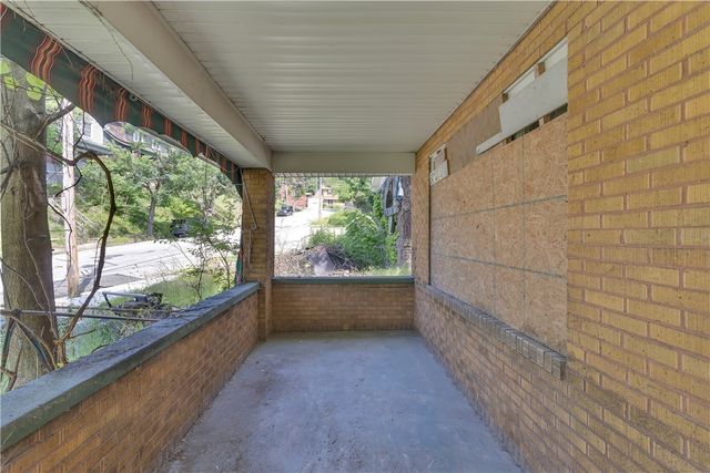 1529 Marie St, Wilkinsburg, PA 15221