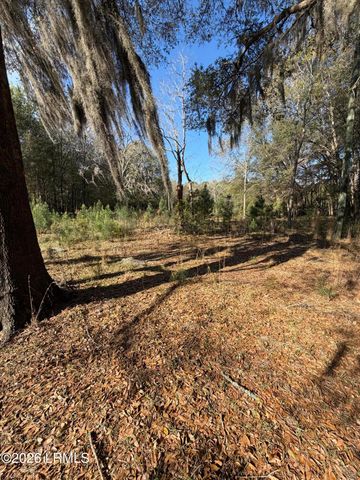 32 Jo Capers Road, St. Helena Island, SC 29920