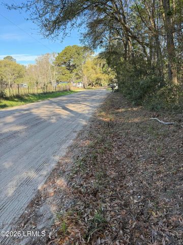 32 Jo Capers Road, St. Helena Island, SC 29920