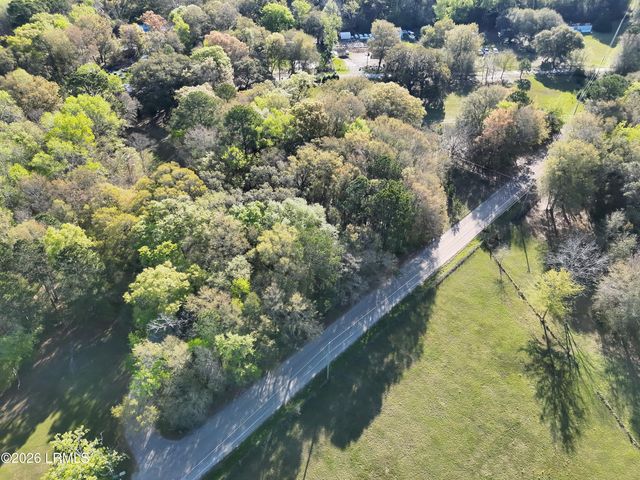 32 Jo Capers Road, St. Helena Island, SC 29920