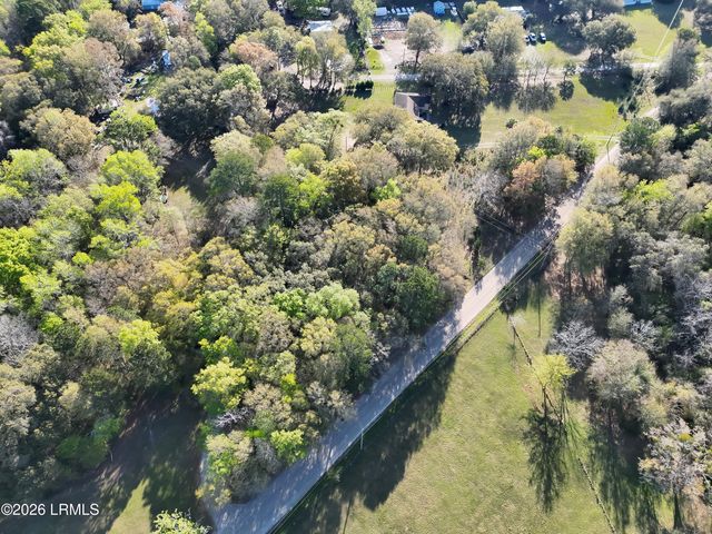 32 Jo Capers Road, St. Helena Island, SC 29920