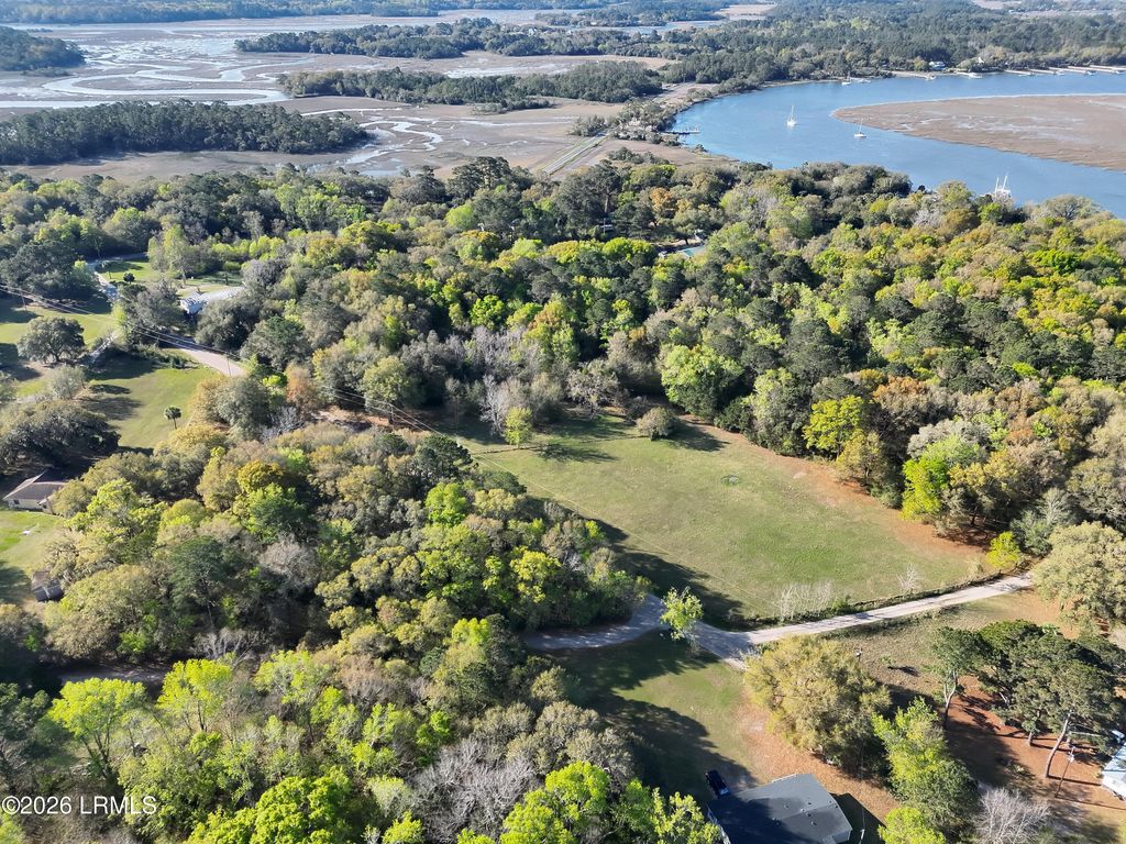 32 Jo Capers Road, St. Helena Island, SC 29920