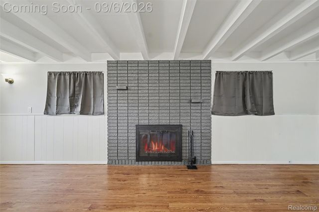 9228 Mueller Street, Taylor, MI 48180