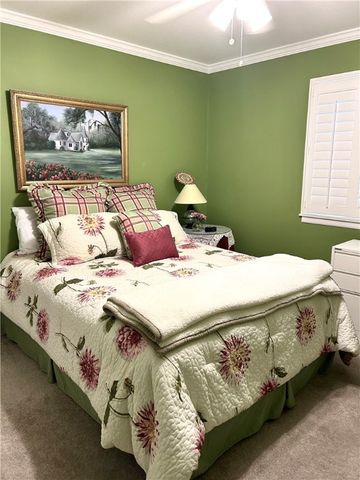 850 Mallery Street 9W, St Simons Island, GA 31522