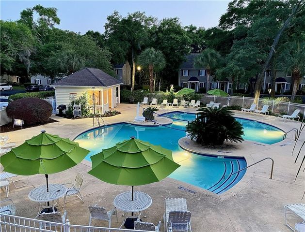 850 Mallery Street 9W, St Simons Island, GA 31522