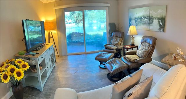 850 Mallery Street 9W, St Simons Island, GA 31522