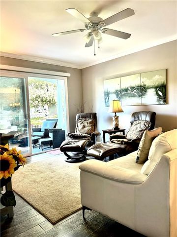 850 Mallery Street 9W, St Simons Island, GA 31522