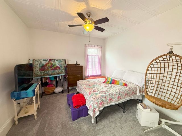 122 Armour St, New Bedford, MA 02740