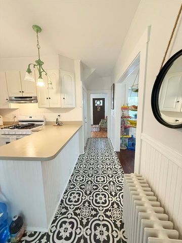 122 Armour St, New Bedford, MA 02740
