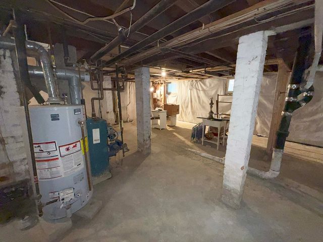 122 Armour St, New Bedford, MA 02740