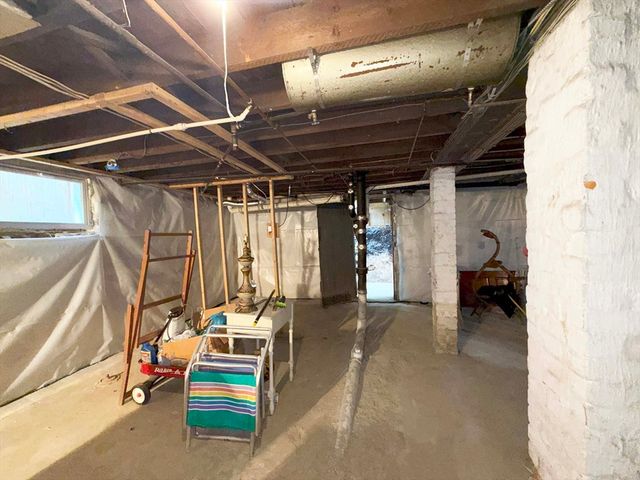 122 Armour St, New Bedford, MA 02740