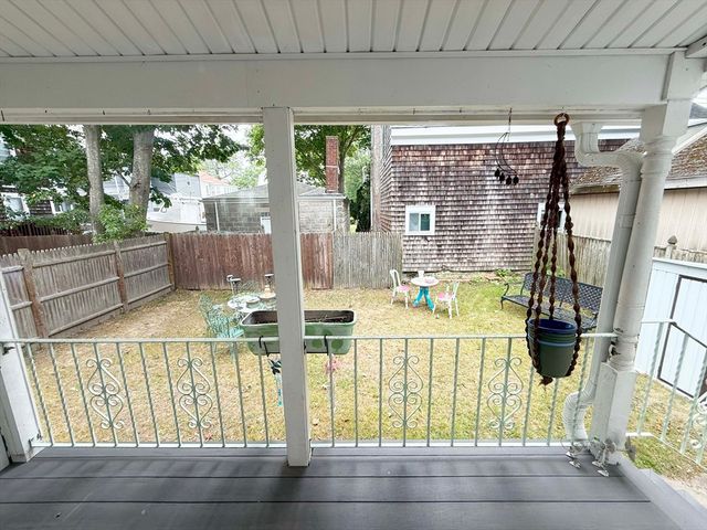 122 Armour St, New Bedford, MA 02740