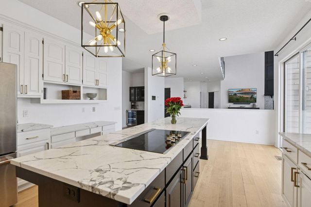 7041 Kenmare Drive, Bloomington, MN 55438