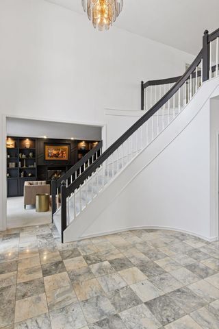 7041 Kenmare Drive, Bloomington, MN 55438