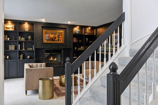 7041 Kenmare Drive, Bloomington, MN 55438