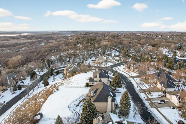 7041 Kenmare Drive, Bloomington, MN 55438