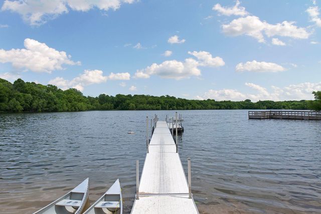 7041 Kenmare Drive, Bloomington, MN 55438