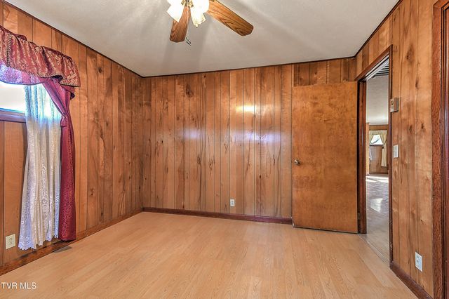 741 Gray Sta-Sul Springs Road, Gray, TN 37615