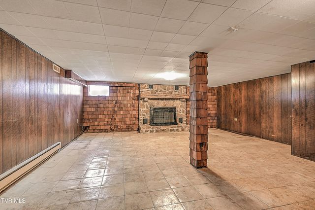 741 Gray Sta-Sul Springs Road, Gray, TN 37615