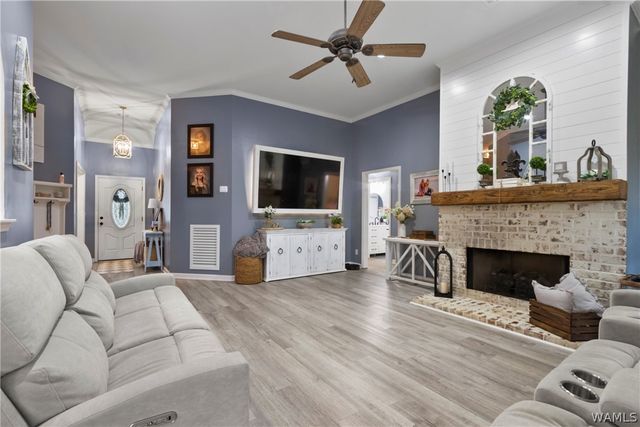 4712 Clear Creek, Northport, AL 35475