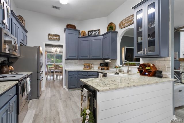 4712 Clear Creek, Northport, AL 35475