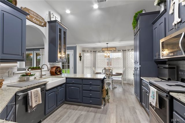 4712 Clear Creek, Northport, AL 35475