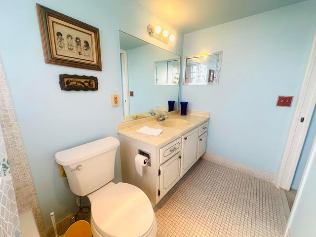 4101 Oakridge V, Deerfield Beach, FL 33442