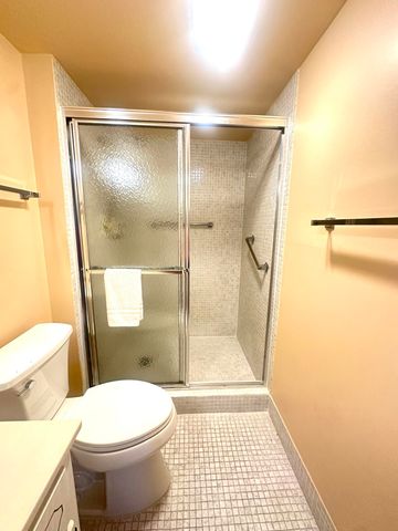 4101 Oakridge V, Deerfield Beach, FL 33442