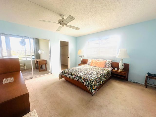 4101 Oakridge V, Deerfield Beach, FL 33442