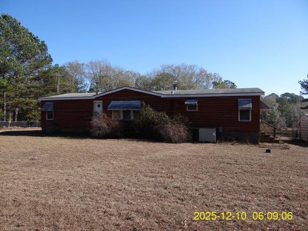 641 Cusseta Highway, Box Springs, GA 31801
