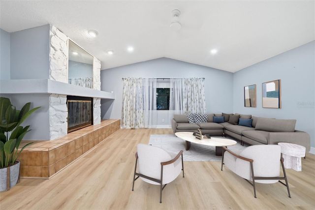 2931 PINEWOOD RUN, Palm Harbor, FL 34684