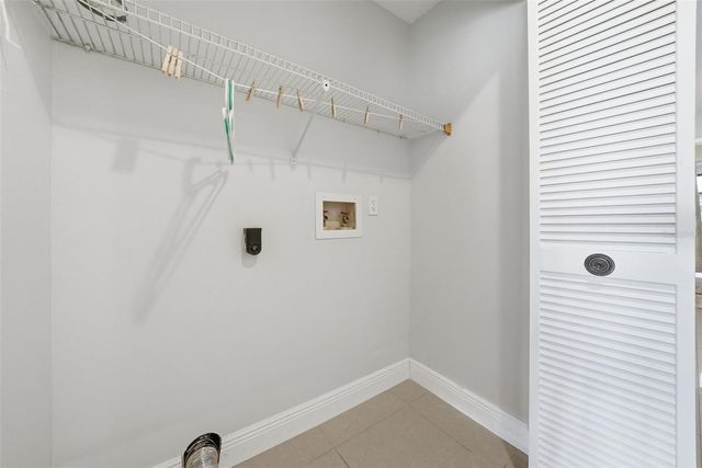 2931 PINEWOOD RUN, Palm Harbor, FL 34684