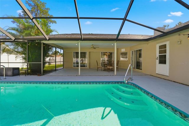 2931 PINEWOOD RUN, Palm Harbor, FL 34684