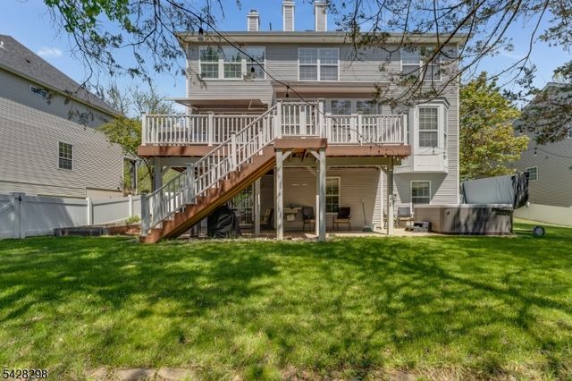 8 Miller Ln, Readington Twp., NJ 08889