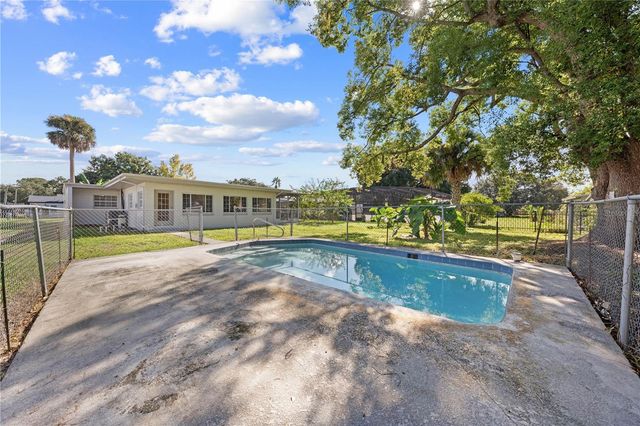 406 E DRURY AVENUE, Kissimmee, FL 34744