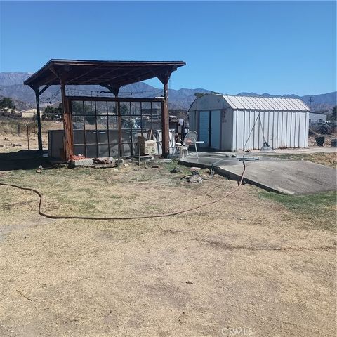 421 E Barbour Street, Banning, CA 92220