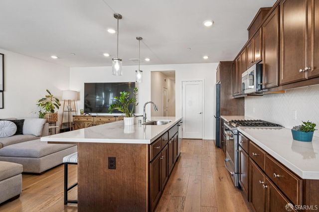 493 Cambridge Street, San Francisco, CA 94134