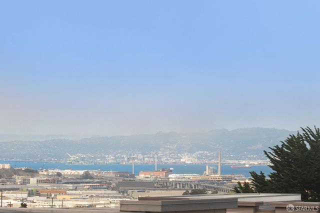 493 Cambridge Street, San Francisco, CA 94134