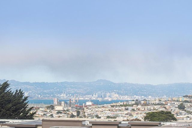 493 Cambridge Street, San Francisco, CA 94134