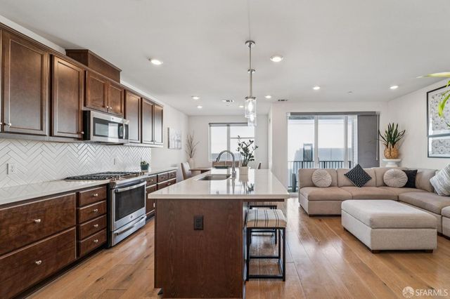 493 Cambridge Street, San Francisco, CA 94134
