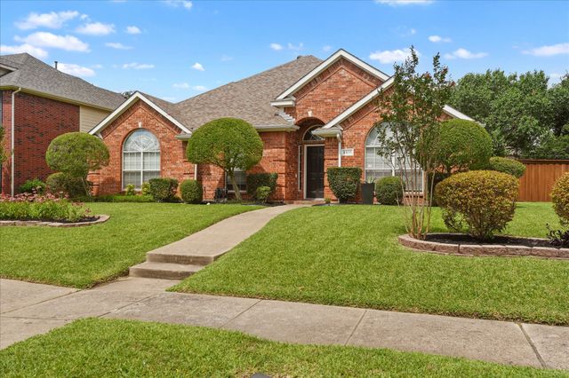 2811 Ashbury Drive, Richardson, TX 75082