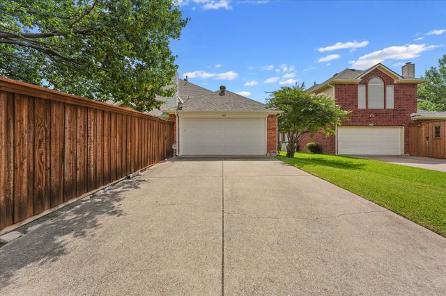 2811 Ashbury Drive, Richardson, TX 75082